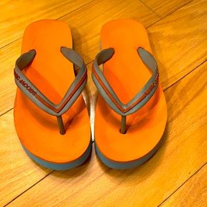Marc Jacobs flip flops